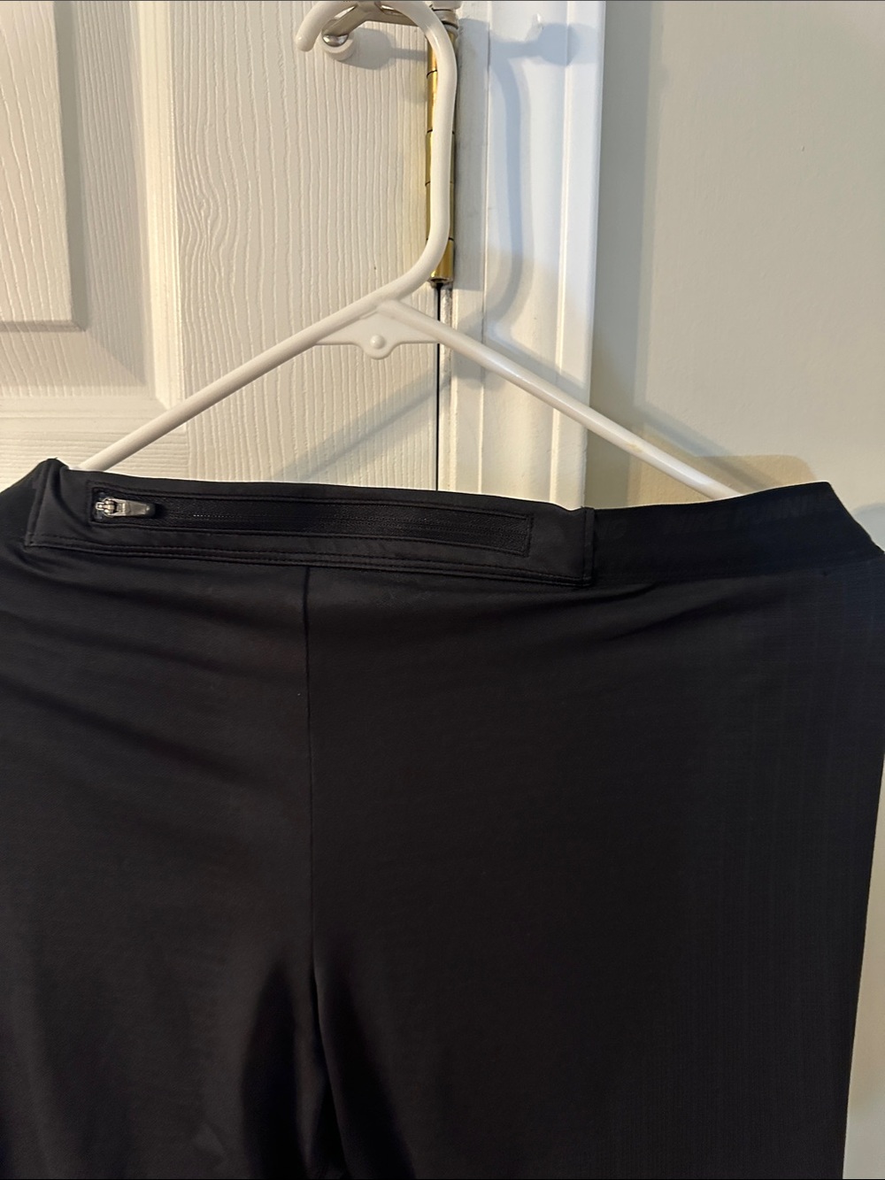 Nike Black Compression Running Training Tights with Silver Swoosh - Picture 5 of 6